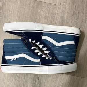 Vans Skate Sk8-Hi Shoe - Navy/White
